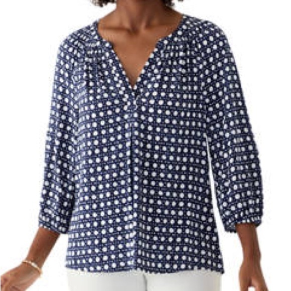 Crown & Ivy Boho Pink & Green Geo Print Popover Tunic Top Smocked V-neck Sz XS - Picture 11 of 14